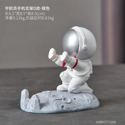Spaceman Desk Phone Holder – Nordic Astronaut Decor Stand
