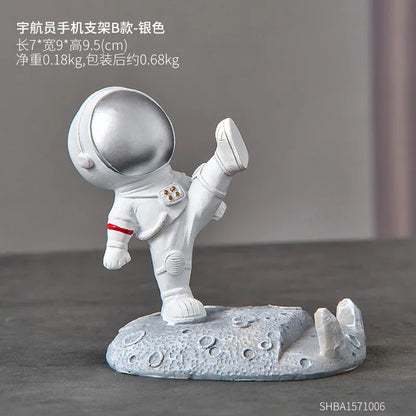 Spaceman Desk Phone Holder – Nordic Astronaut Decor Stand